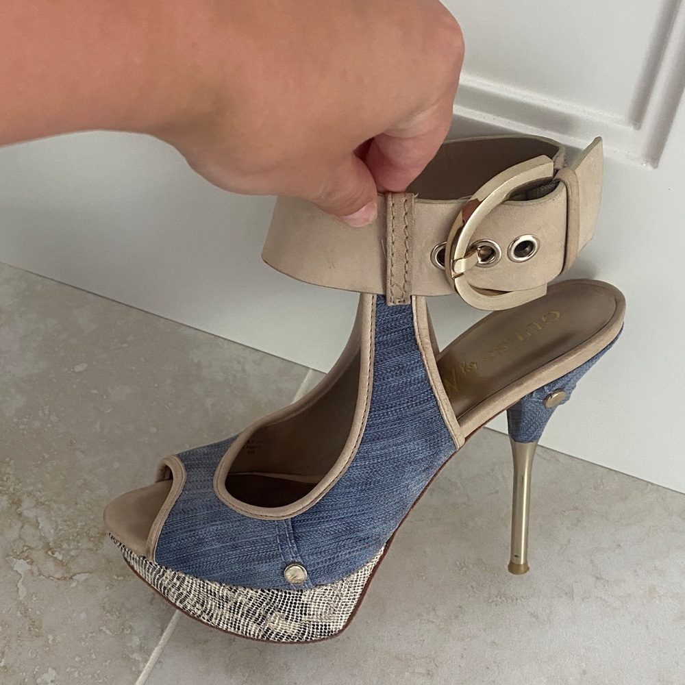 Guess by Marciano Blue and Beige Peep-Toe Heels